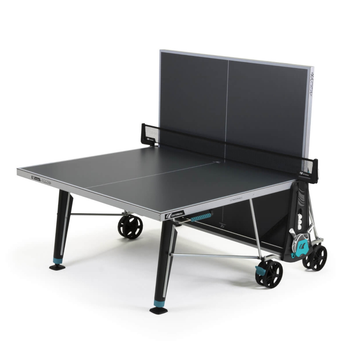 Теннисный стол всепогодный Cornilleau Sport 400X Outdoor сложен для одиночной игры Теннисный стол всепогодный Cornilleau Sport 400X Outdoor сложен для одиночной игры
