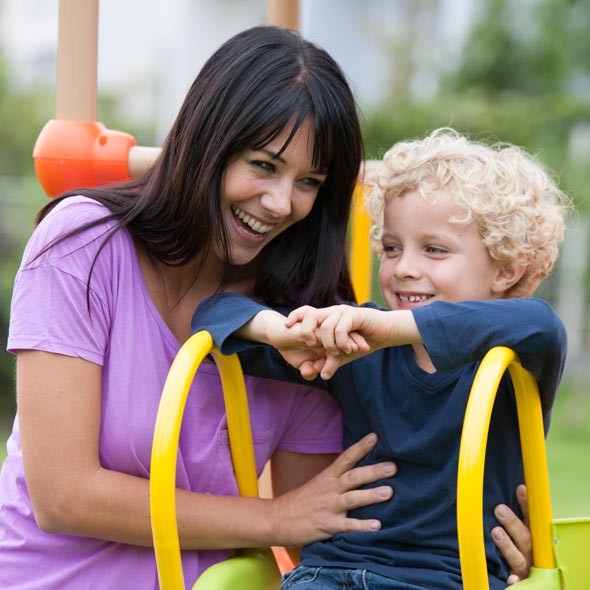 Детский игровой комплекс Kettler Play Tower с качелями Детский игровой комплекс Kettler Play Tower с качелями