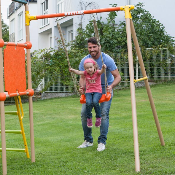 Дополнительные качели Kettler Swing с детским игровым комплексом Play Tower Дополнительные качели Kettler Swing с детским игровым комплексом Play Tower