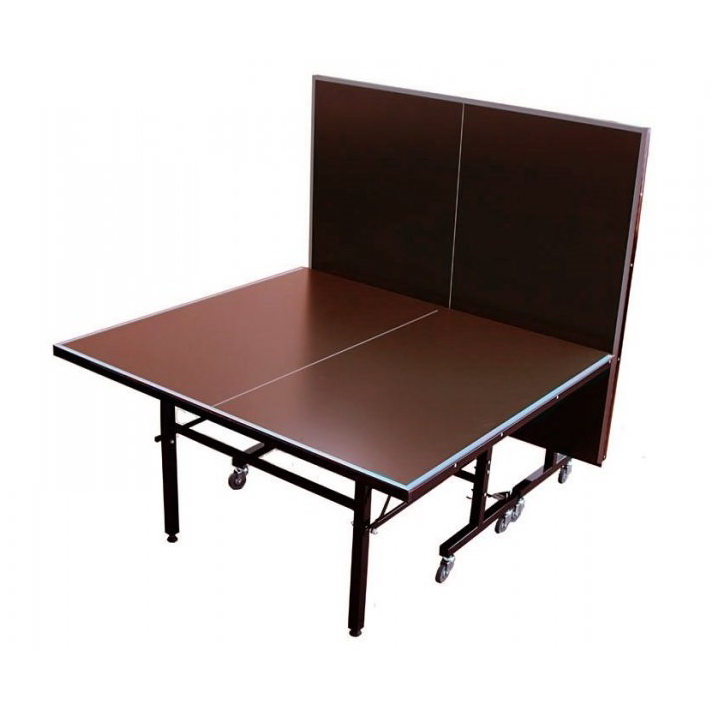 Всепогодный теннисный стол Weekend Master Pro Outdoor сложен для одиночной игры Всепогодный теннисный стол Weekend Master Pro Outdoor сложен для одиночной игры