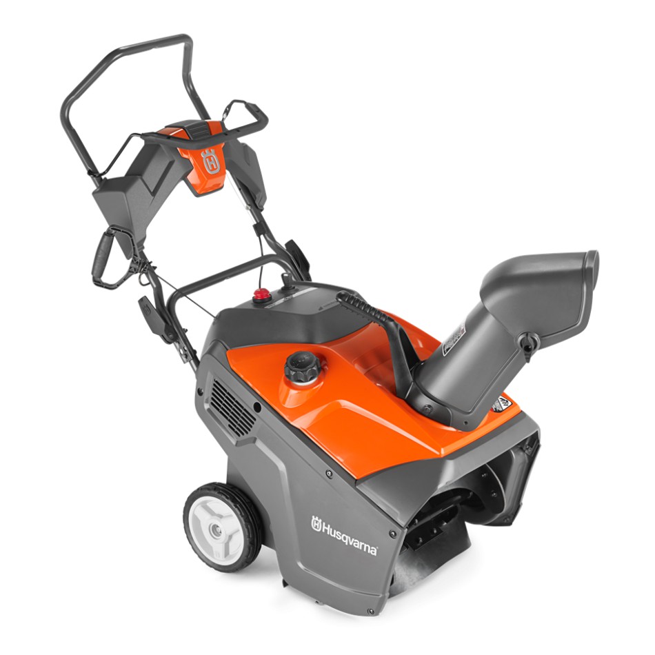 Снегоуборщик бензиновый Husqvarna ST131 Снегоуборщик бензиновый Husqvarna ST131