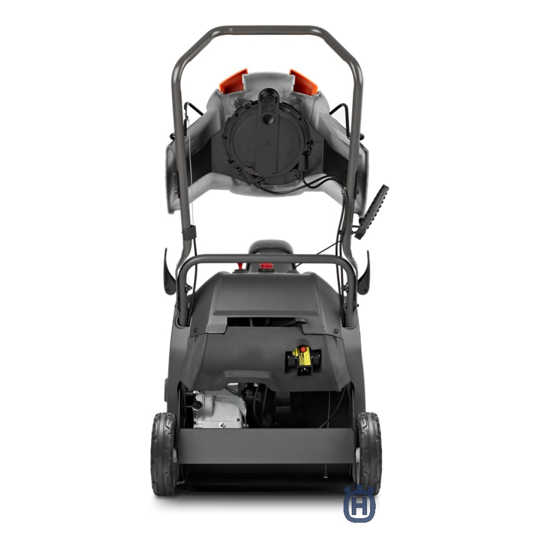 Снегоуборщик бензиновый Husqvarna ST131 Снегоуборщик бензиновый Husqvarna ST131
