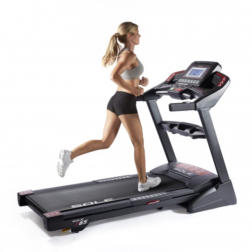 Занятия на беговой дорожке Sole F65 Занятия на беговой дорожке Sole F65