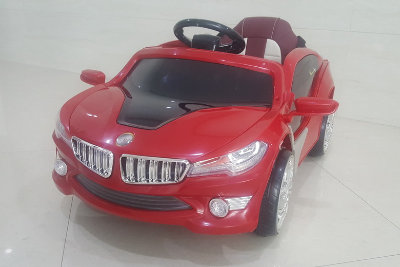 ������������� ������� RiverToys BMW O002OO VIP, ���� �������