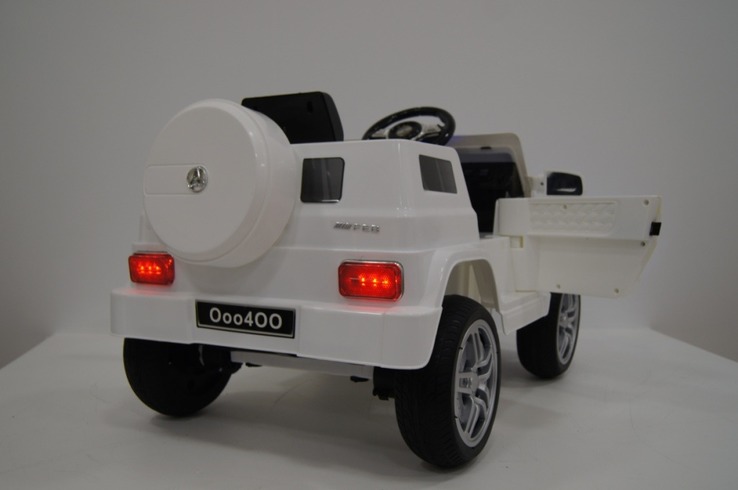 Электромобиль детский RiverToys Mers O004OO VIP Электромобиль детский RiverToys Mers O004OO VIP