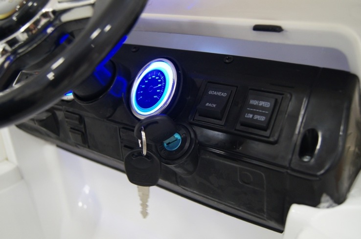 Электромобиль детский RiverToys Mers O004OO VIP Электромобиль детский RiverToys Mers O004OO VIP