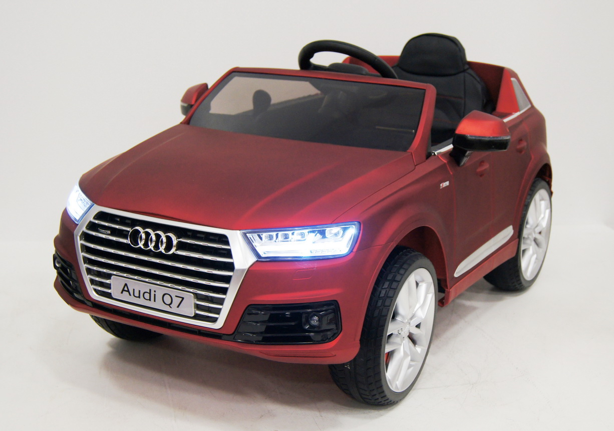 Электромобиль детский RiverToys Audi Q7 Quattro (лицензия), цвет красный глянец Электромобиль детский RiverToys Audi Q7 Quattro (лицензия), цвет красный глянец