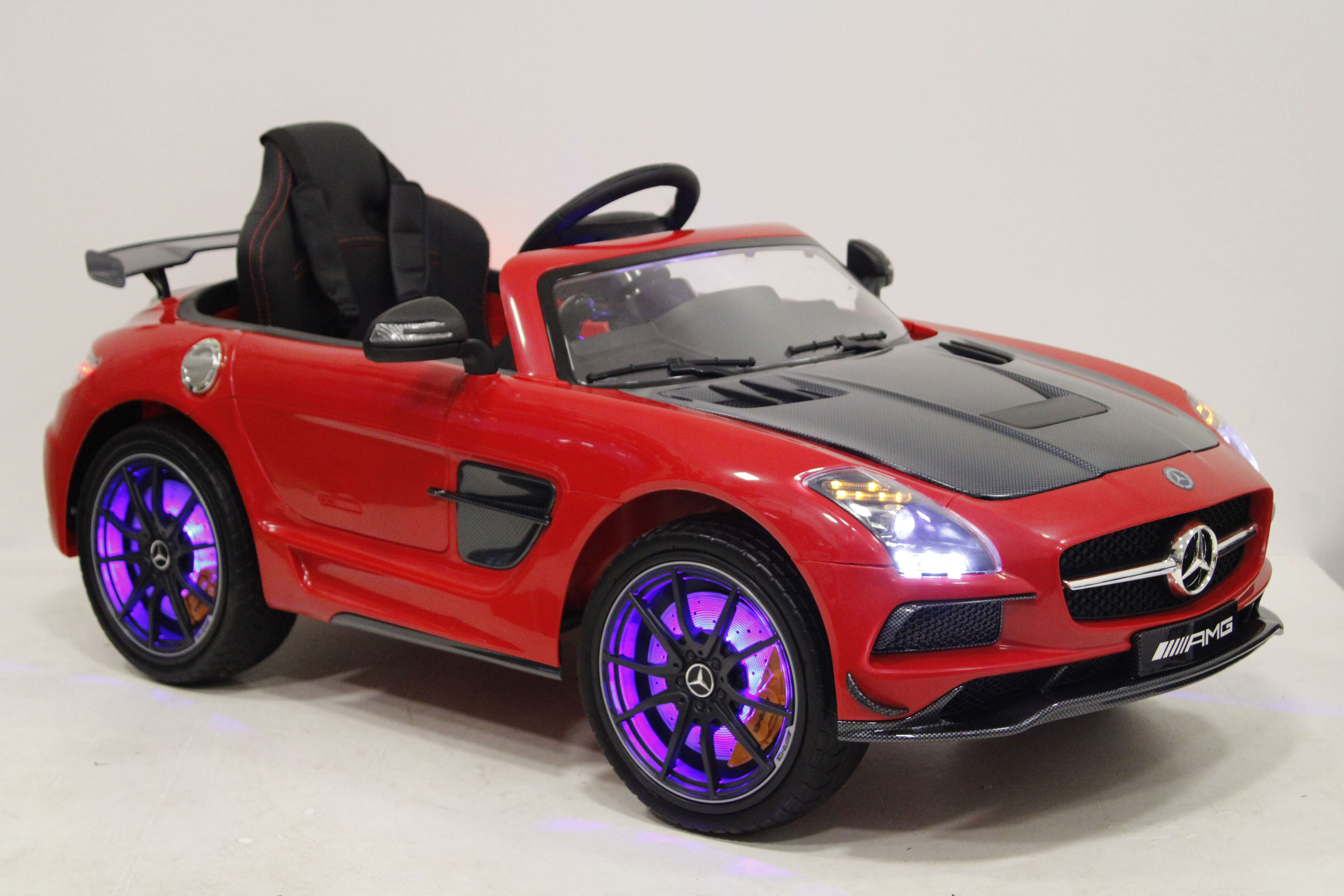 Электромобиль детский RiverToys Mercedes-Benz SLS A333AA VIP Carbon (лицензия) красного цвета Электромобиль детский RiverToys Mercedes-Benz SLS A333AA VIP Carbon (лицензия) красного цвета
