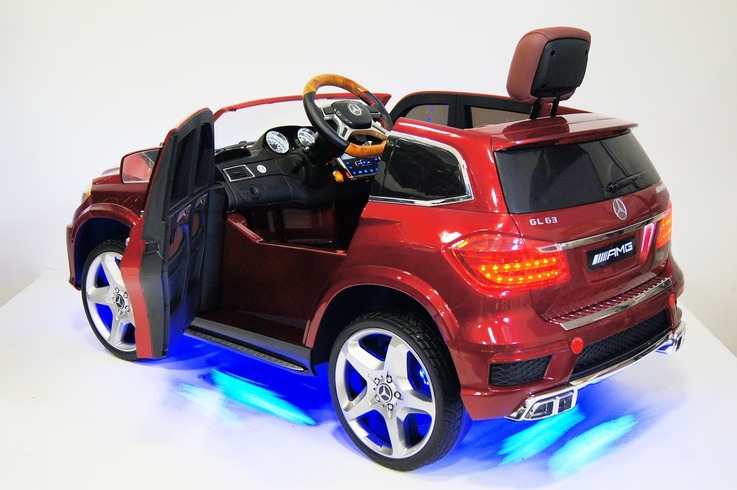 ������������� ������� RiverToys Mercedes-Benz GL63 A999AA