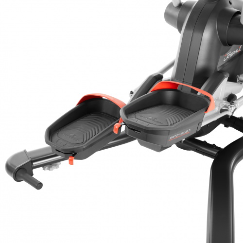 Удобные нескользящие педали латерального тренажера Bowflex LateralX LX5i Удобные нескользящие педали латерального тренажера Bowflex LateralX LX5i