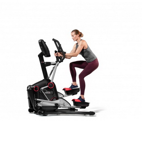 Занятия на латеральном тренажере Bowflex LateralX L5i Занятия на латеральном тренажере Bowflex LateralX L5i