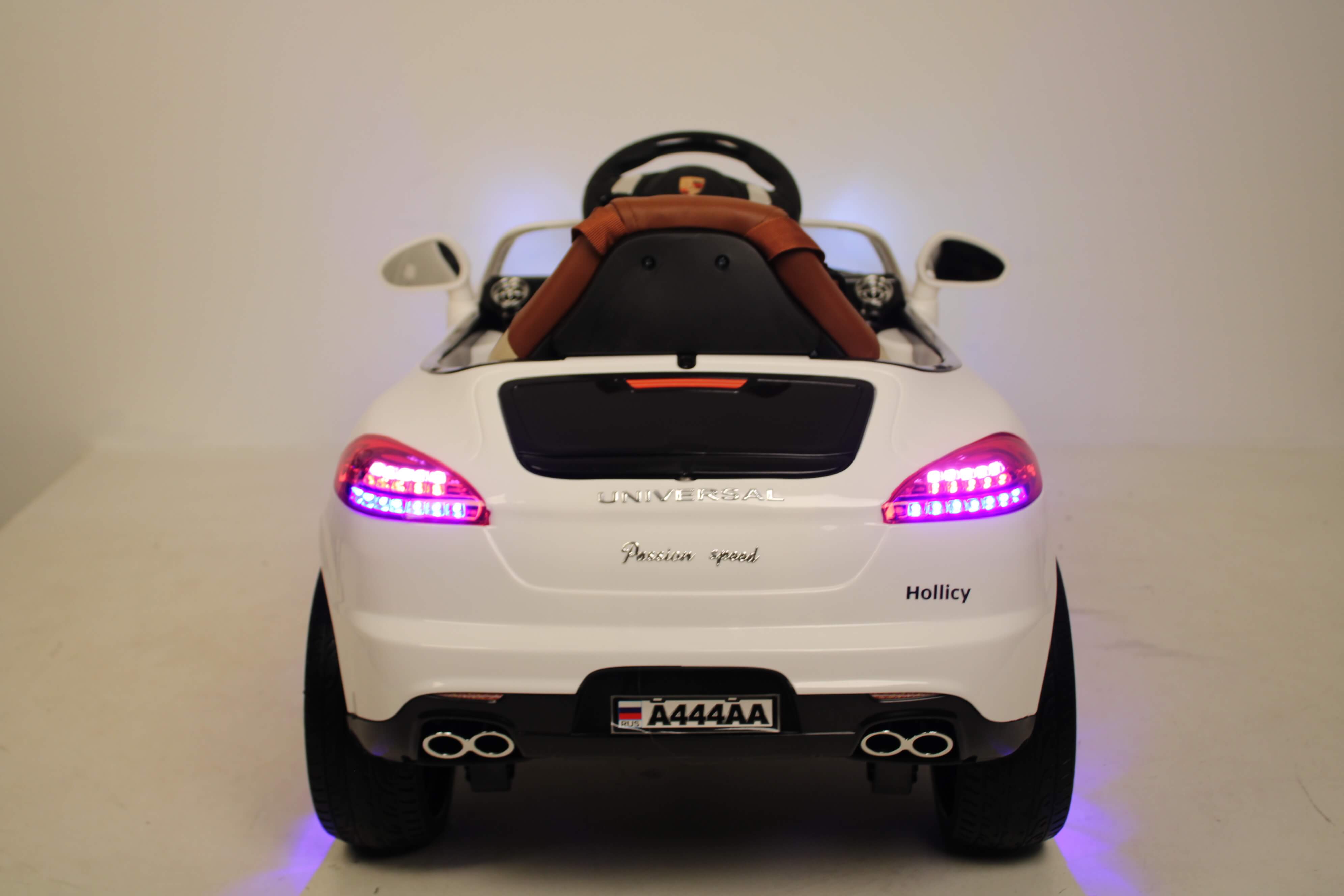 ������������� ������� RiverToys Porsche Panamera A444AA VIP ������ �����