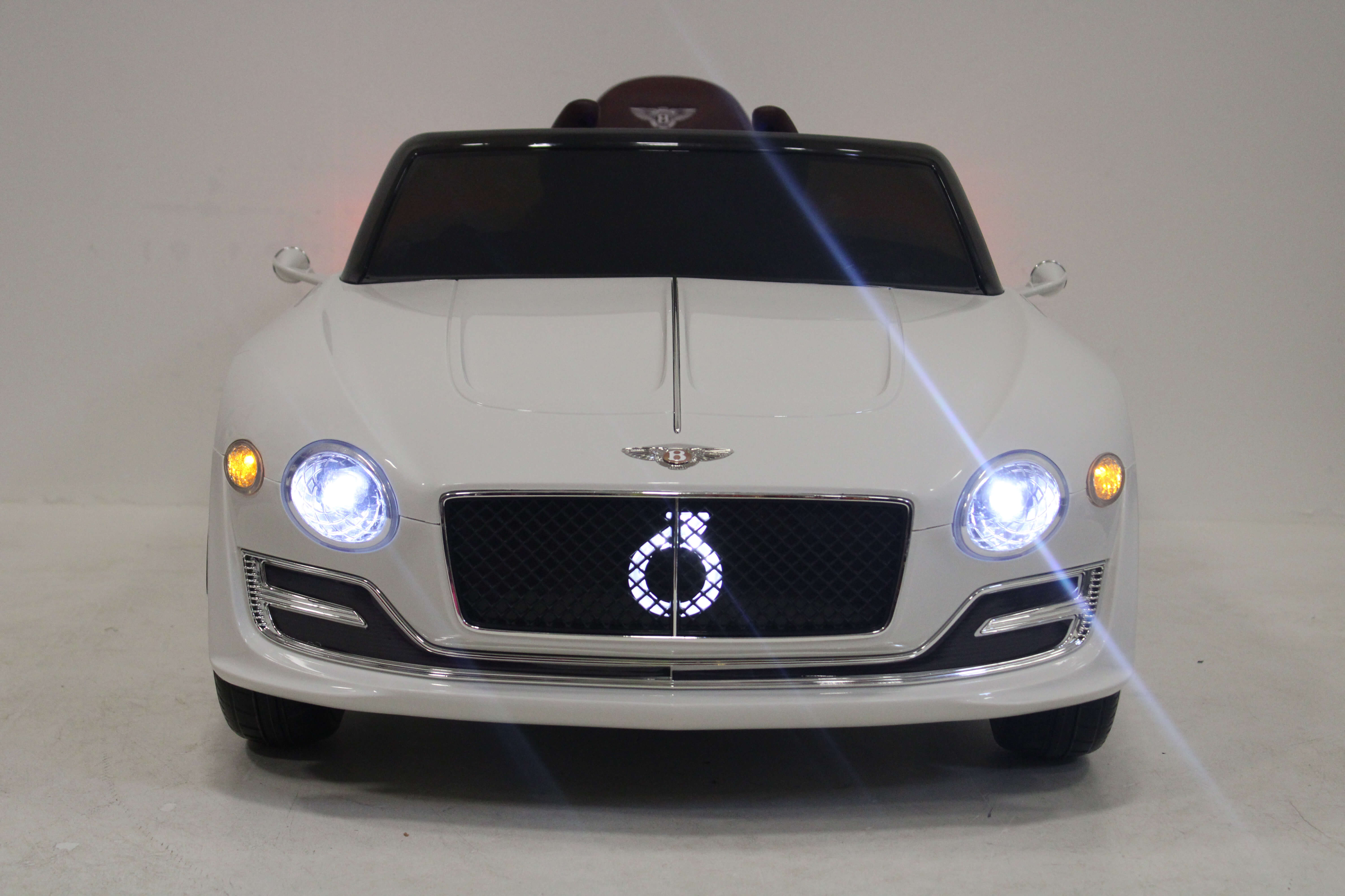 Электромобиль детский RiverToys Bentley-EXP12 JE1166 (лицензия) белого цвета Электромобиль детский RiverToys Bentley-EXP12 JE1166 (лицензия) белого цвета