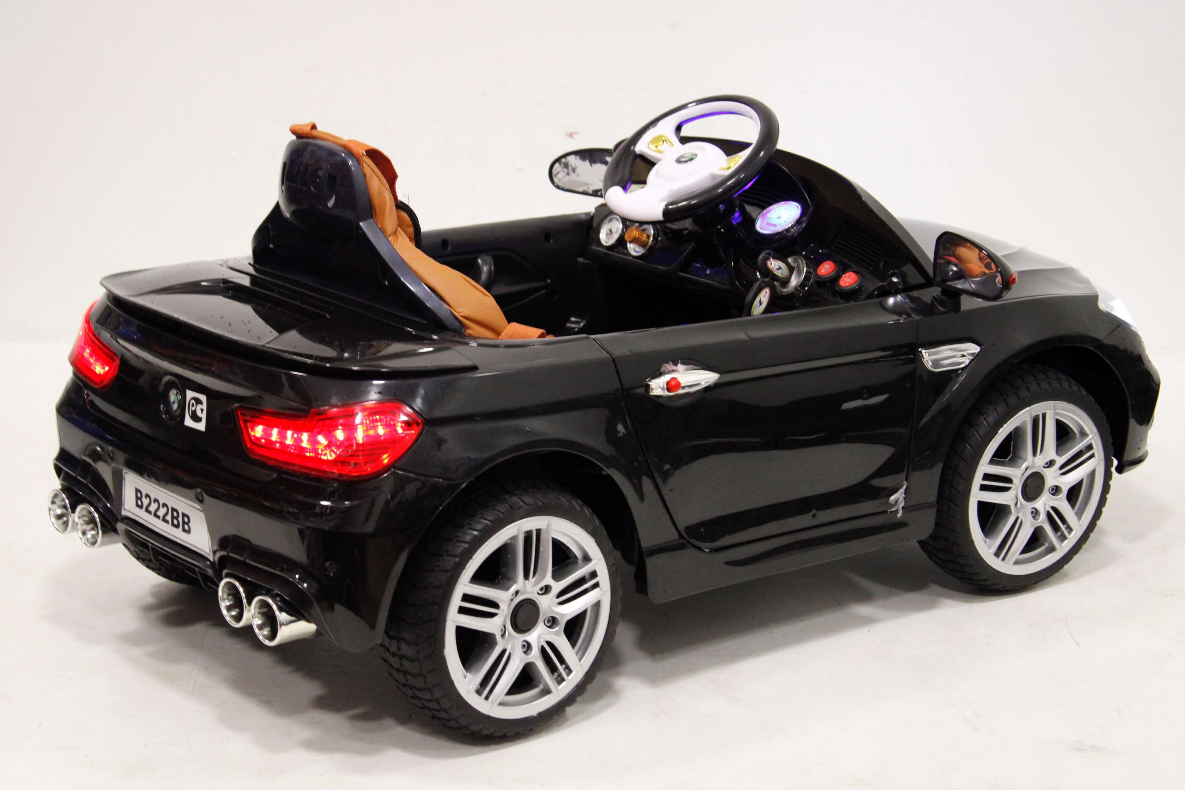 Электромобиль детский RiverToys BMW B222BB черного цвета Электромобиль детский RiverToys BMW B222BB черного цвета