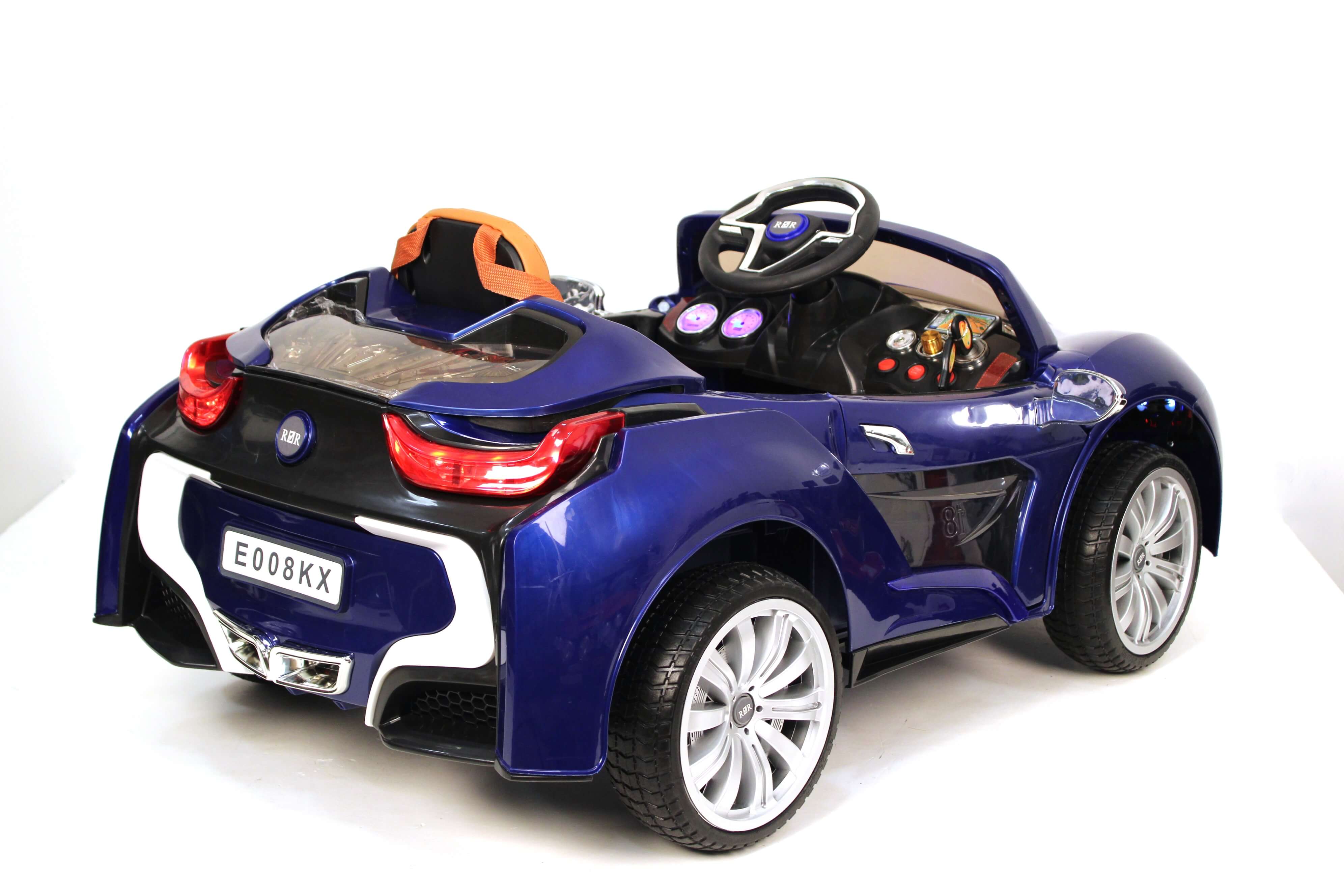 Электромобиль детский RiverToys BMW I8 E008KX синего цвета Электромобиль детский RiverToys BMW I8 E008KX синего цвета