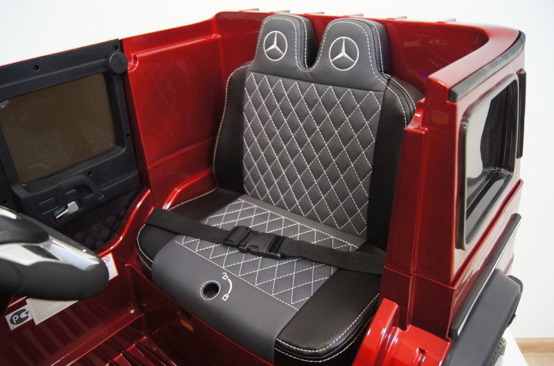Сиденье детского электромобиля RiverToys Mercedes Benz G65 AMG 4WD вишневый глянец Сиденье детского электромобиля RiverToys Mercedes Benz G65 AMG 4WD вишневый глянец