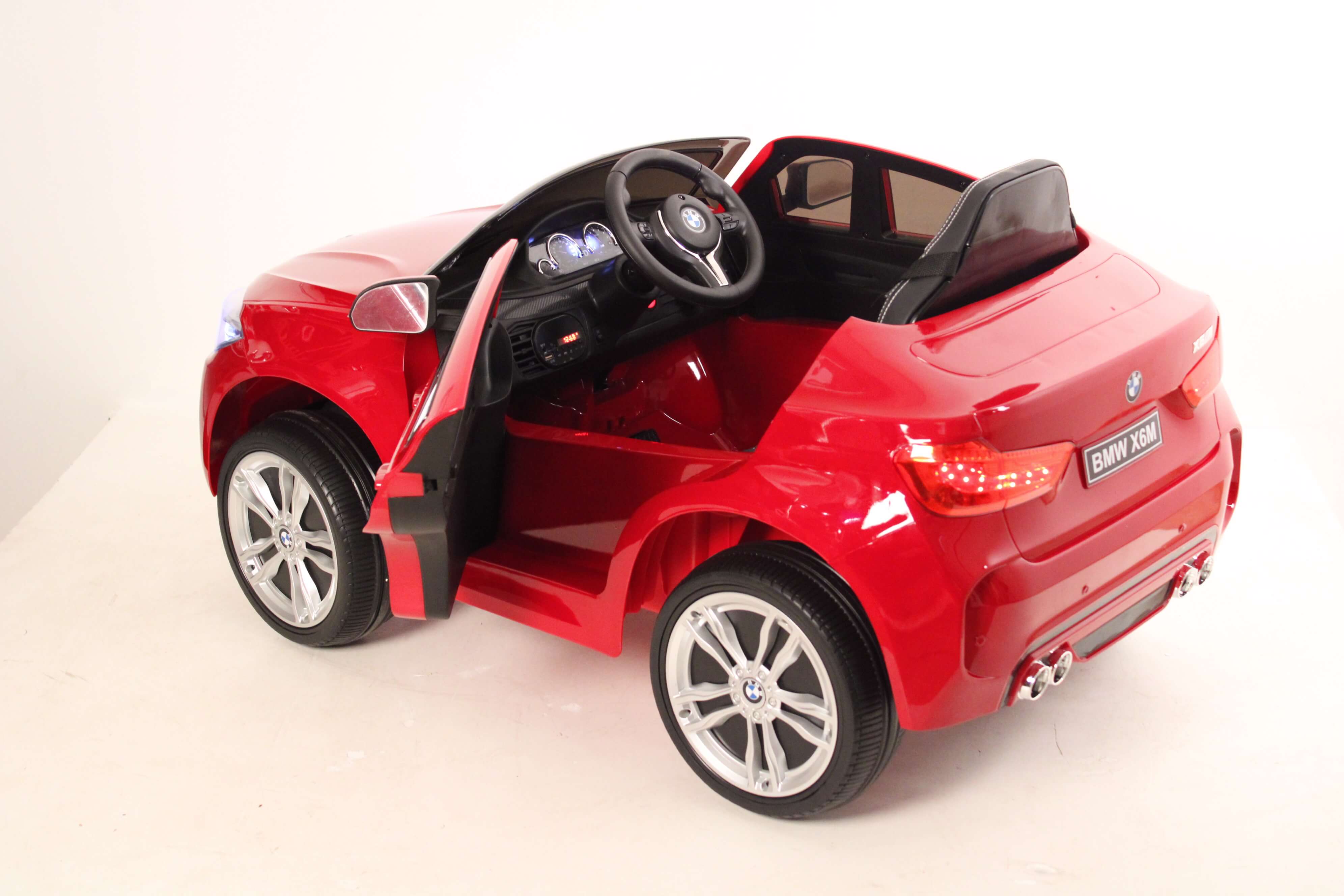 Электромобиль детский RiverToys BMW X6M JJ2199 глянец (лицензия) вишневый глянец Электромобиль детский RiverToys BMW X6M JJ2199 глянец (лицензия) вишневый глянец