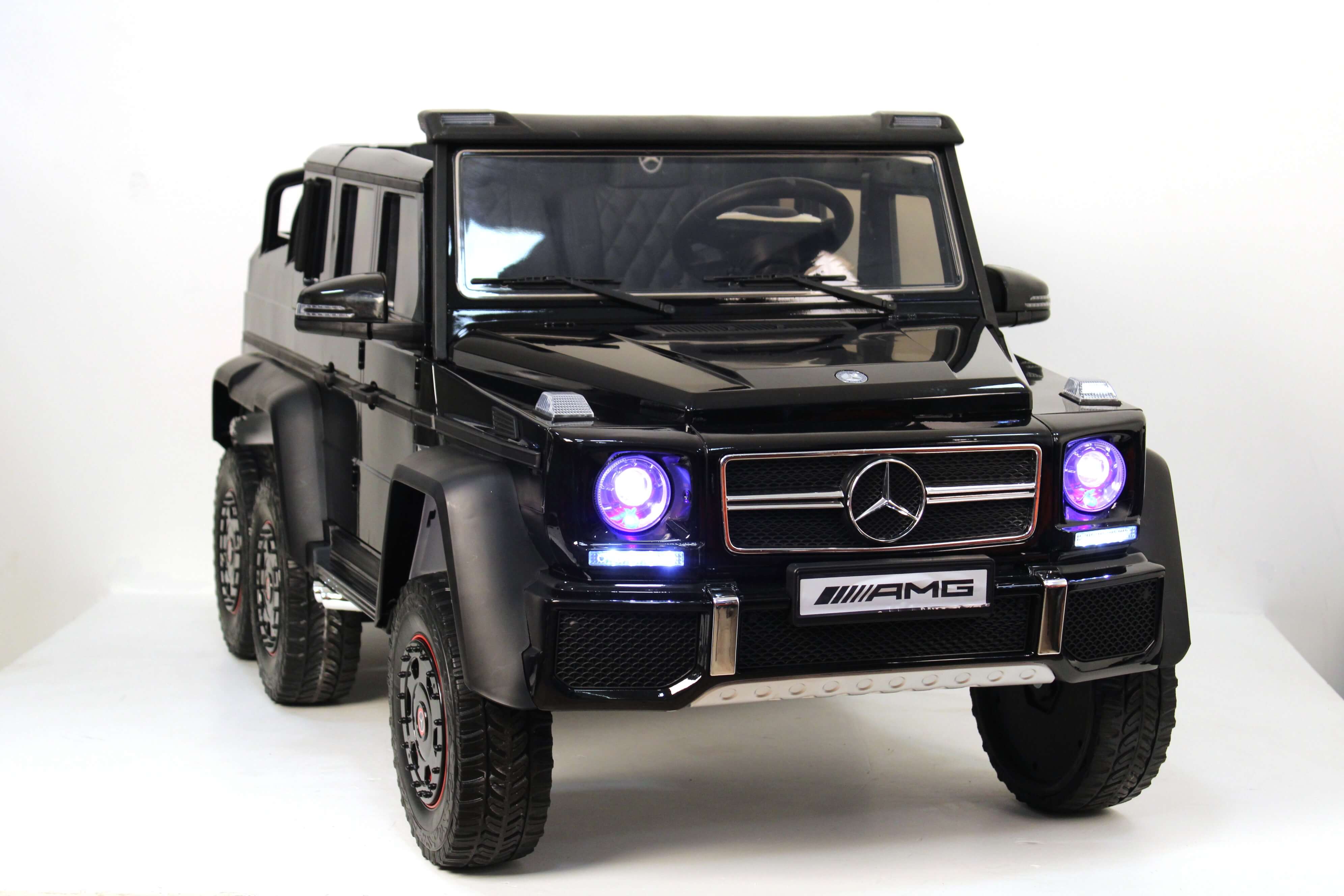 Электромобиль детский RiverToys Mercedes-Benz G63-AMG 4WD X555XX черный глянец Электромобиль детский RiverToys Mercedes-Benz G63-AMG 4WD X555XX черный глянец