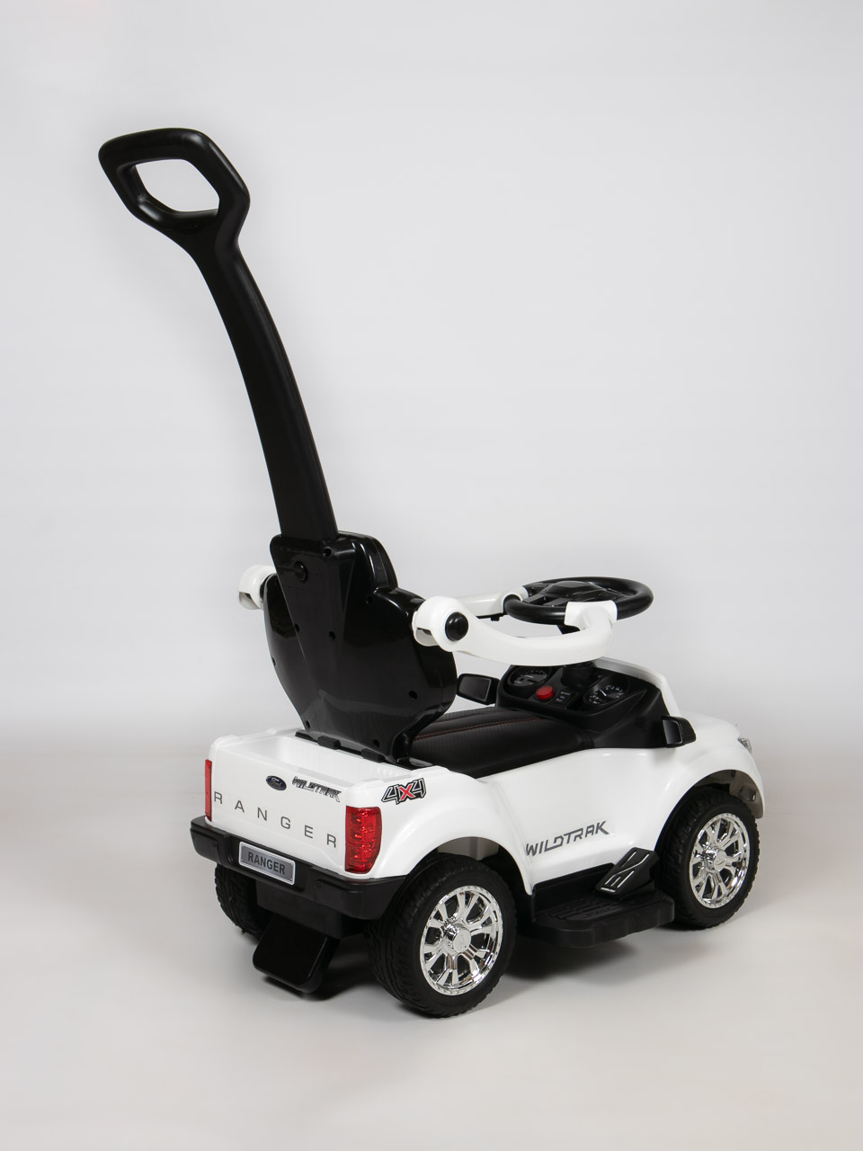 Каталка детская BARTY Ford Ranger DK-P01P (лицензия) Каталка детская BARTY Ford Ranger DK-P01P (лицензия)
