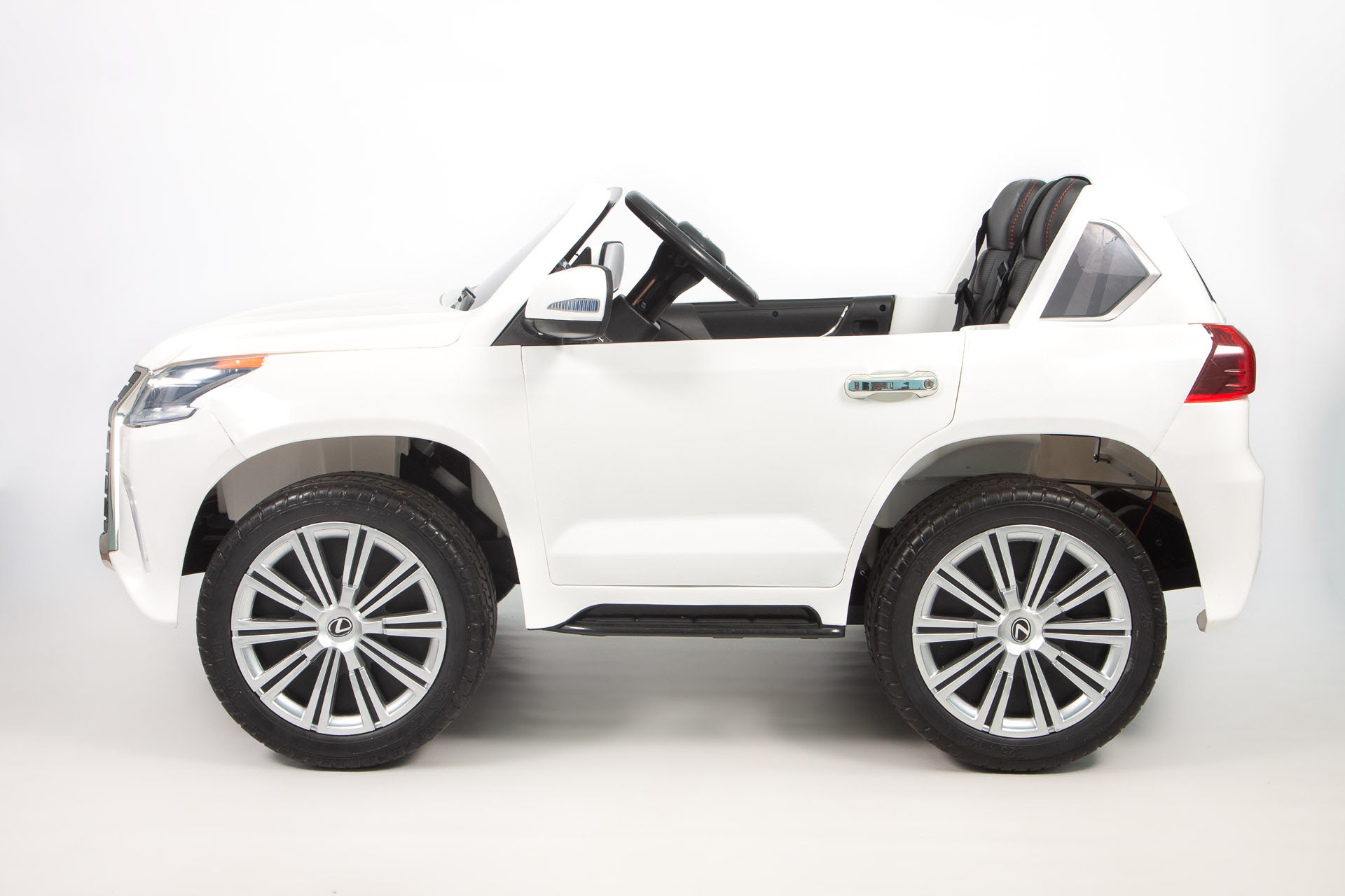 ������������� BARTY LEXUS LX 570 (��������)