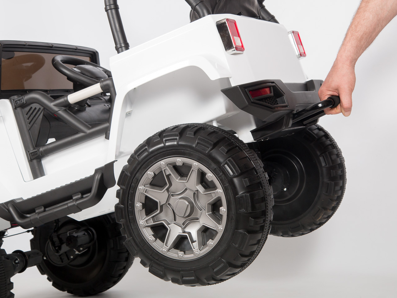 �����-������� ������������� BARTY Jeep �010�� ������ �����