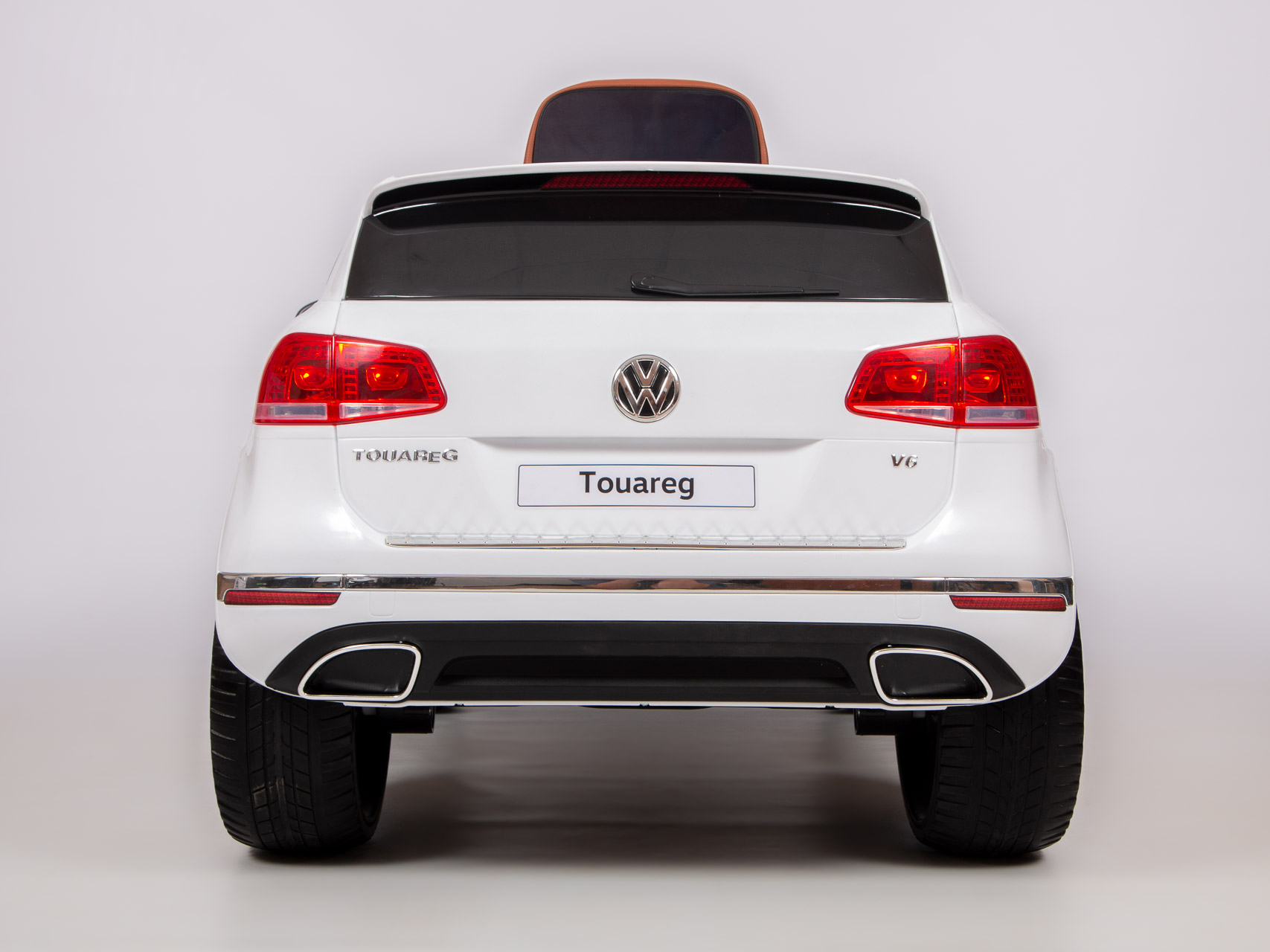 Электромобиль BARTY Volkswagen Touareg (лицензия) белый Электромобиль BARTY Volkswagen Touareg (лицензия) белый