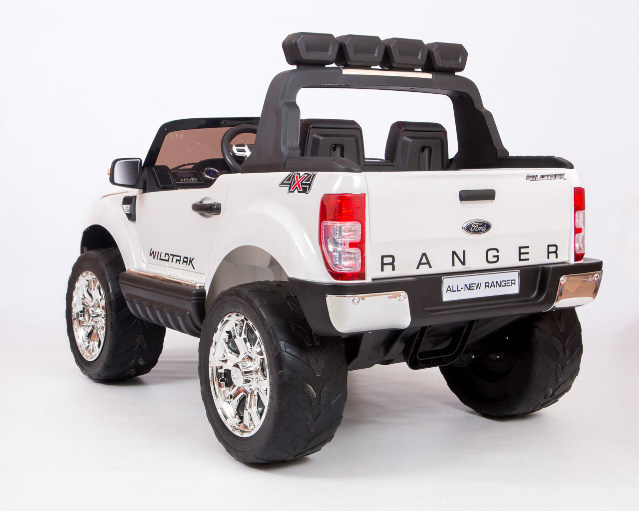 ������������� BARTY Ford Ranger F650 � ��������� (��������) �����