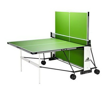 Теннисный стол всепогодный AdidasTo 100 Lime сложен для одиночной игры